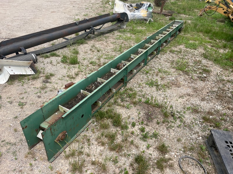 Augers/Conveyers  Paddle Conveyer - Electric Drive - 9" x 17' Photo